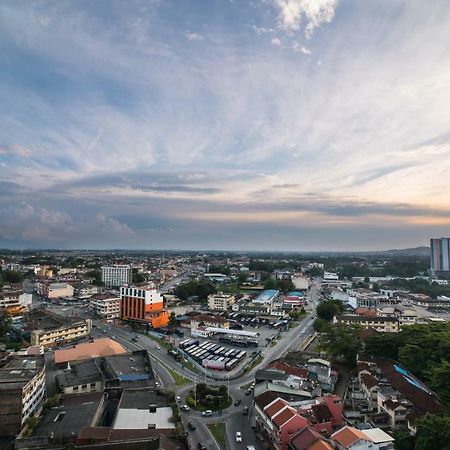 Jomstay Majestic Premier Suites Ipoh Extérieur photo